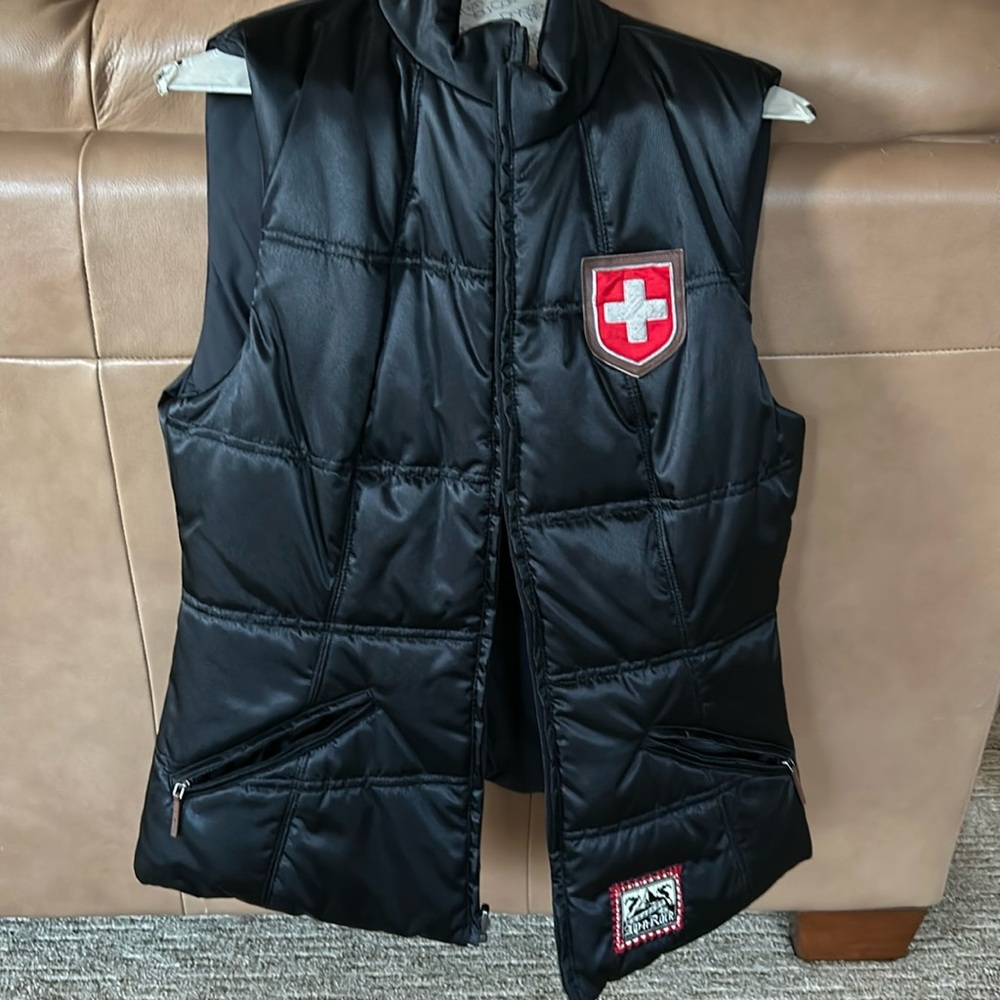 Alp-n-Rock reversible black vest! Super warm and cozy with cool embroidery